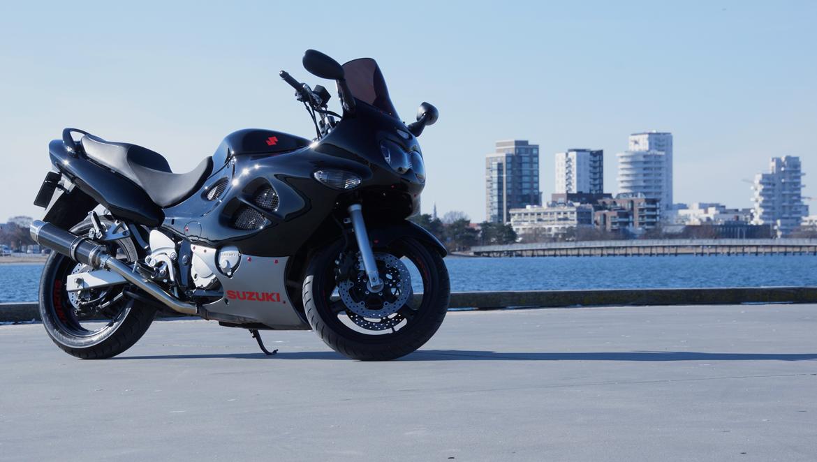 Suzuki gsx 750f billede 3