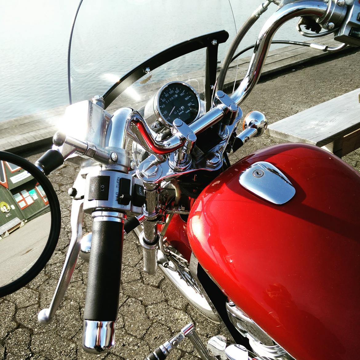 Suzuki Intruder VS800 billede 7