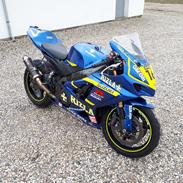 Suzuki GSX-R 1000 K7 Baneracer