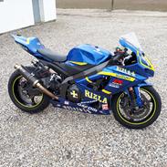 Suzuki GSX-R 1000 K7 Baneracer