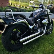 Suzuki M800