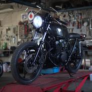 Suzuki GS