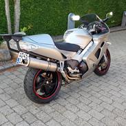 Honda VFR 800