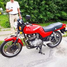 Suzuki GS450E