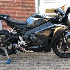 Honda CBR FIREBLADE 1000RR