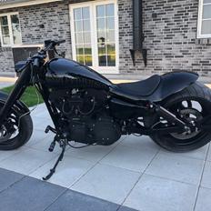 Harley Davidson Custom bygget 883