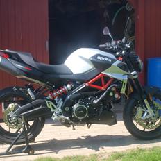 Aprilia shiver 900