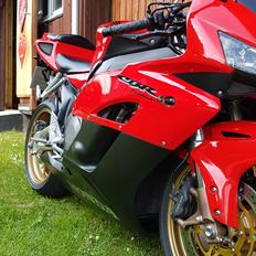 Honda CBR 1000 RR Fireblade