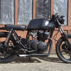 Suzuki GS