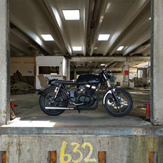 Suzuki GS