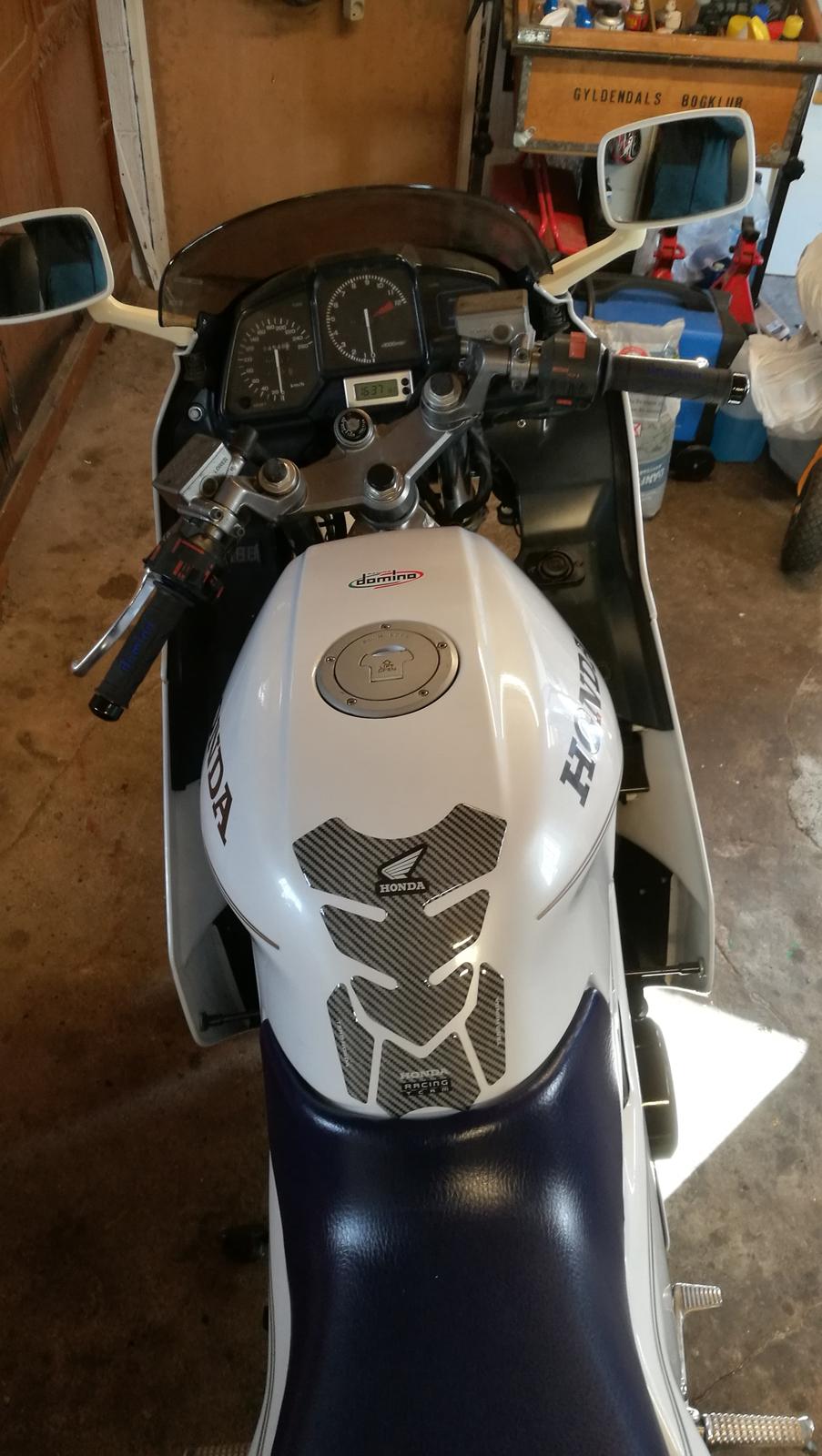 Honda ( SOLGT ) VFR 750 RC24 billede 11