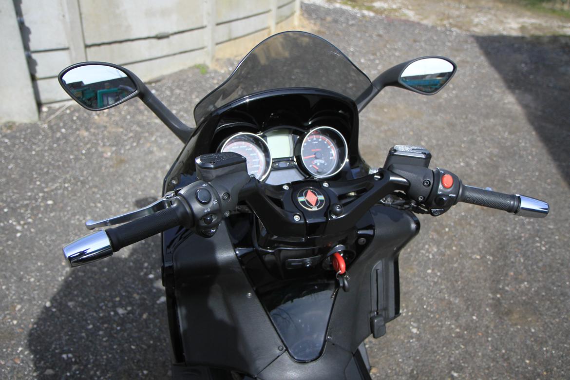 Gilera GP 800 billede 7