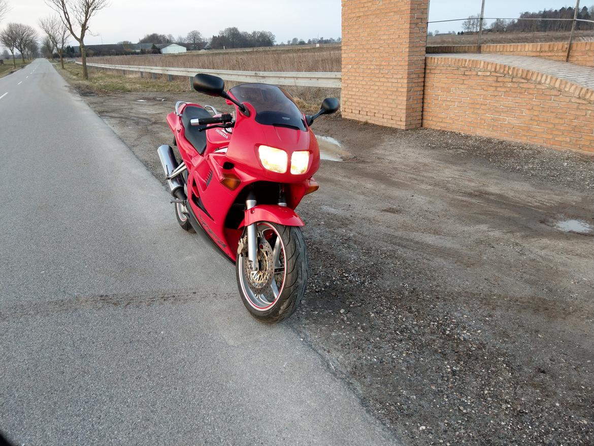 Honda VFR 750 (rc36/II)  billede 3