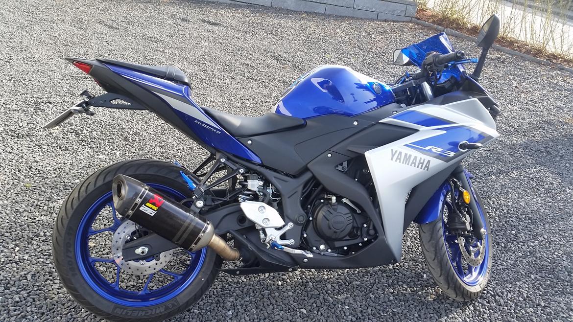 Yamaha YZF R3 billede 1