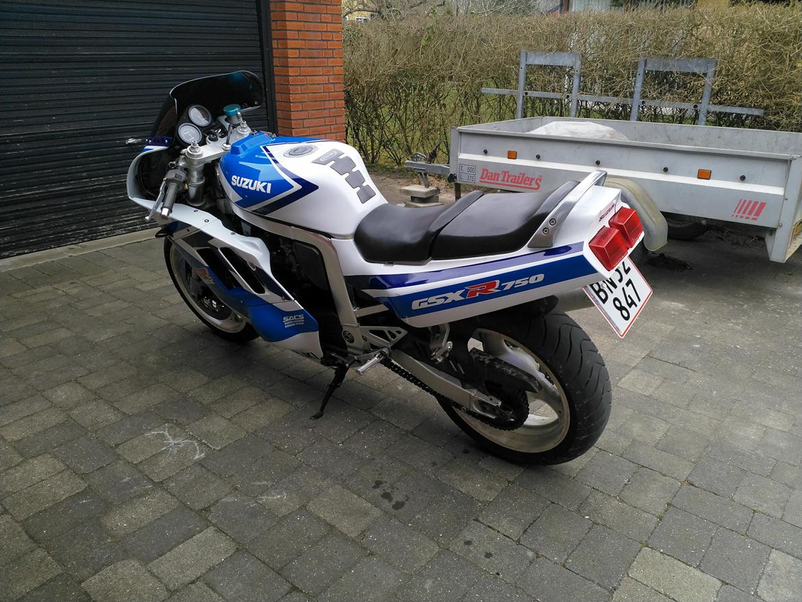 Suzuki GSXR750 billede 5