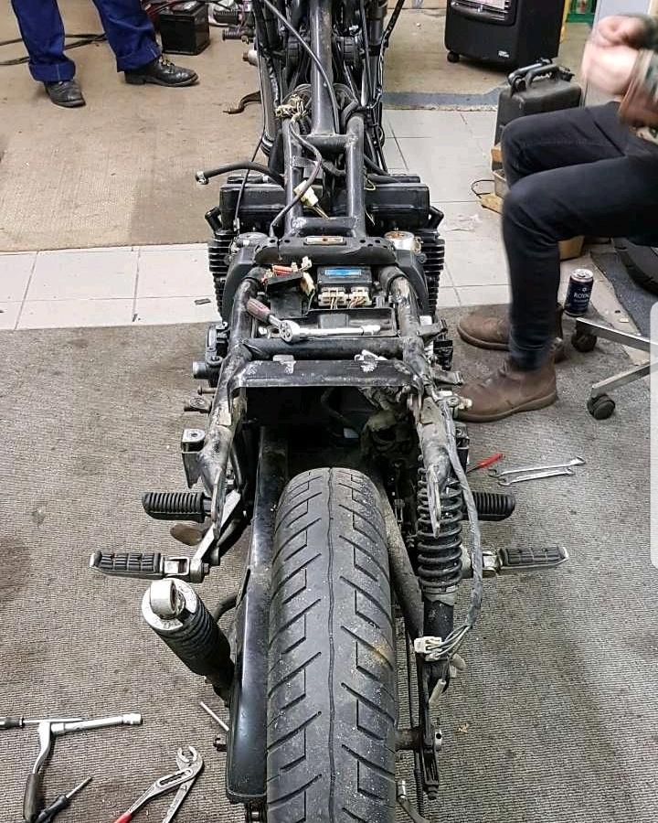 Yamaha XJ  550 billede 8