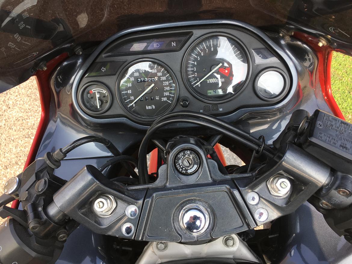 Kawasaki ZZR 600 *SOLGT* billede 5