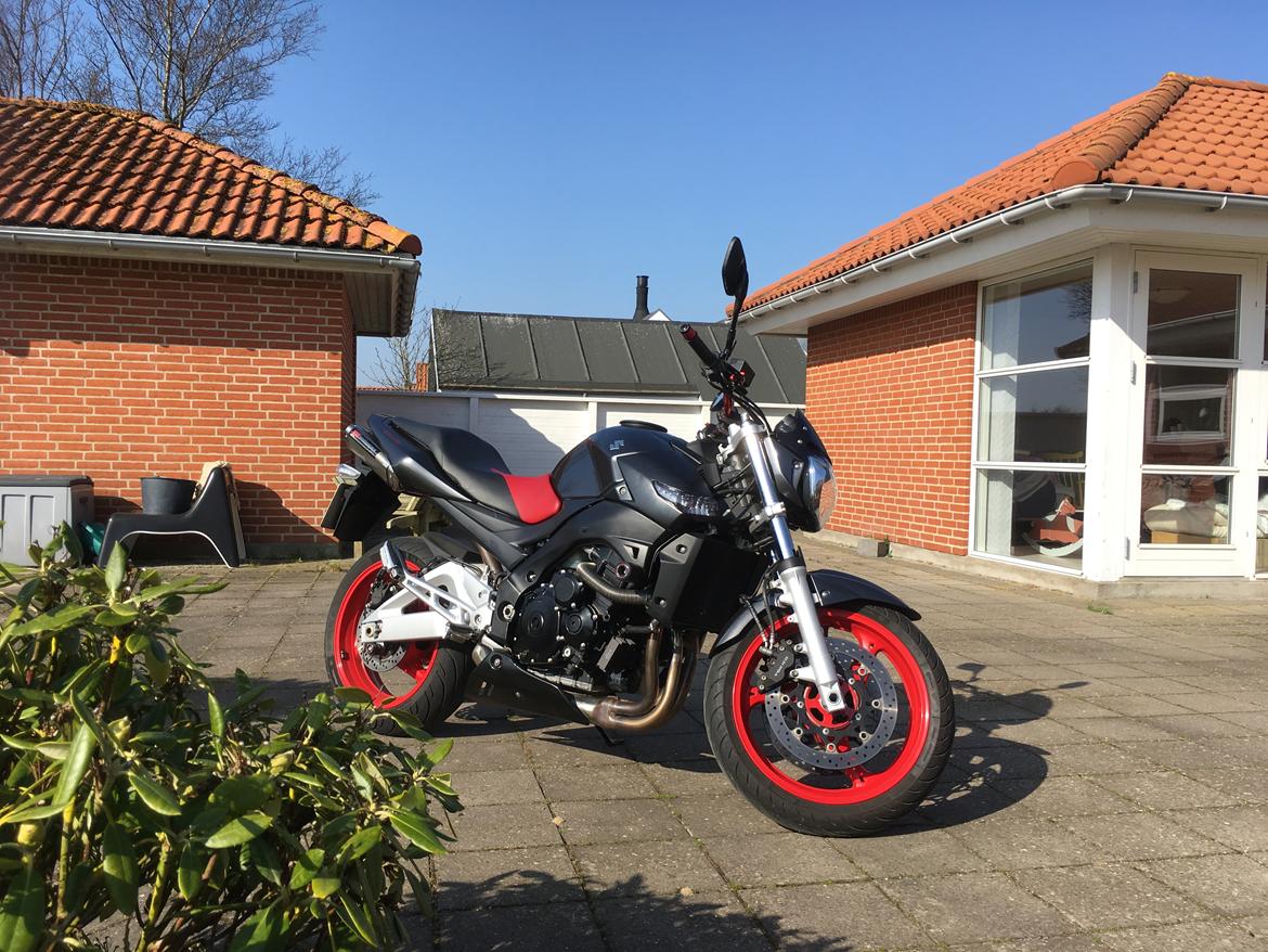 Suzuki GSR 600 A billede 42
