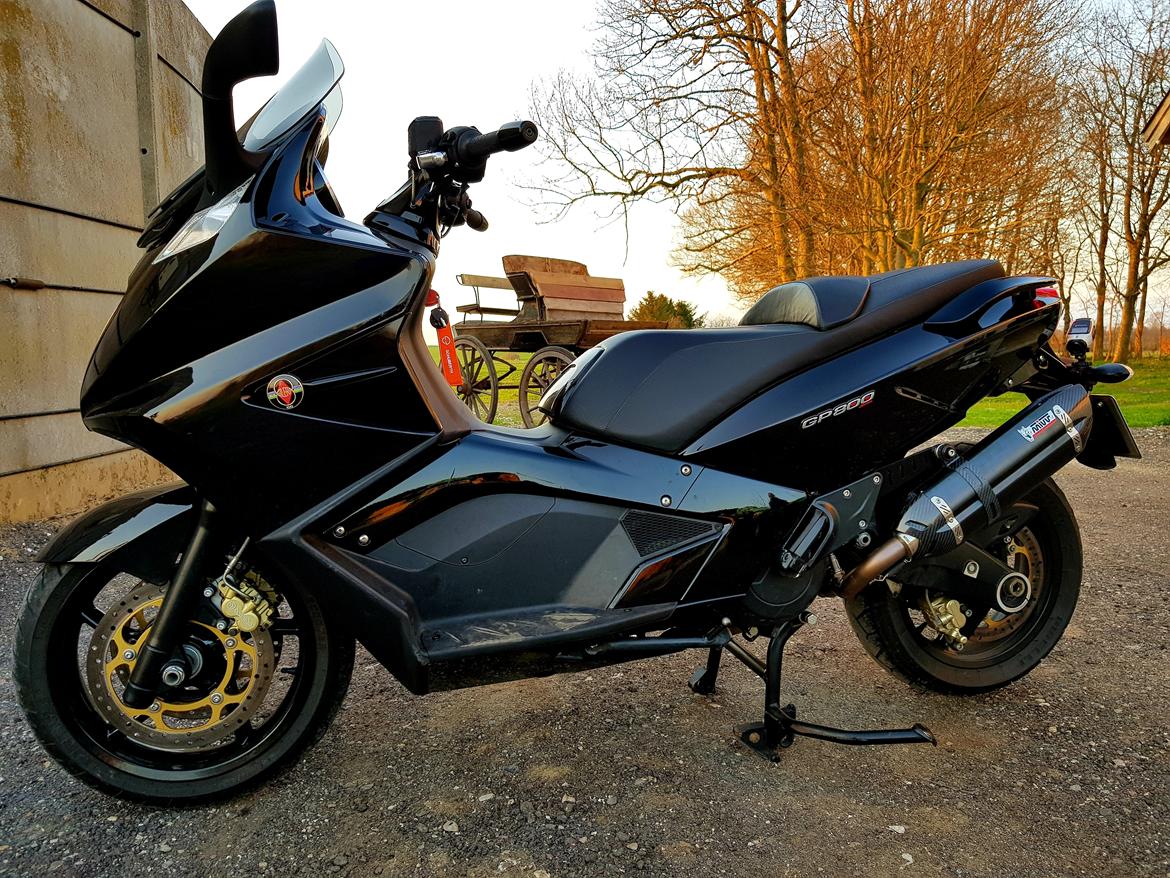 Gilera GP 800 billede 1