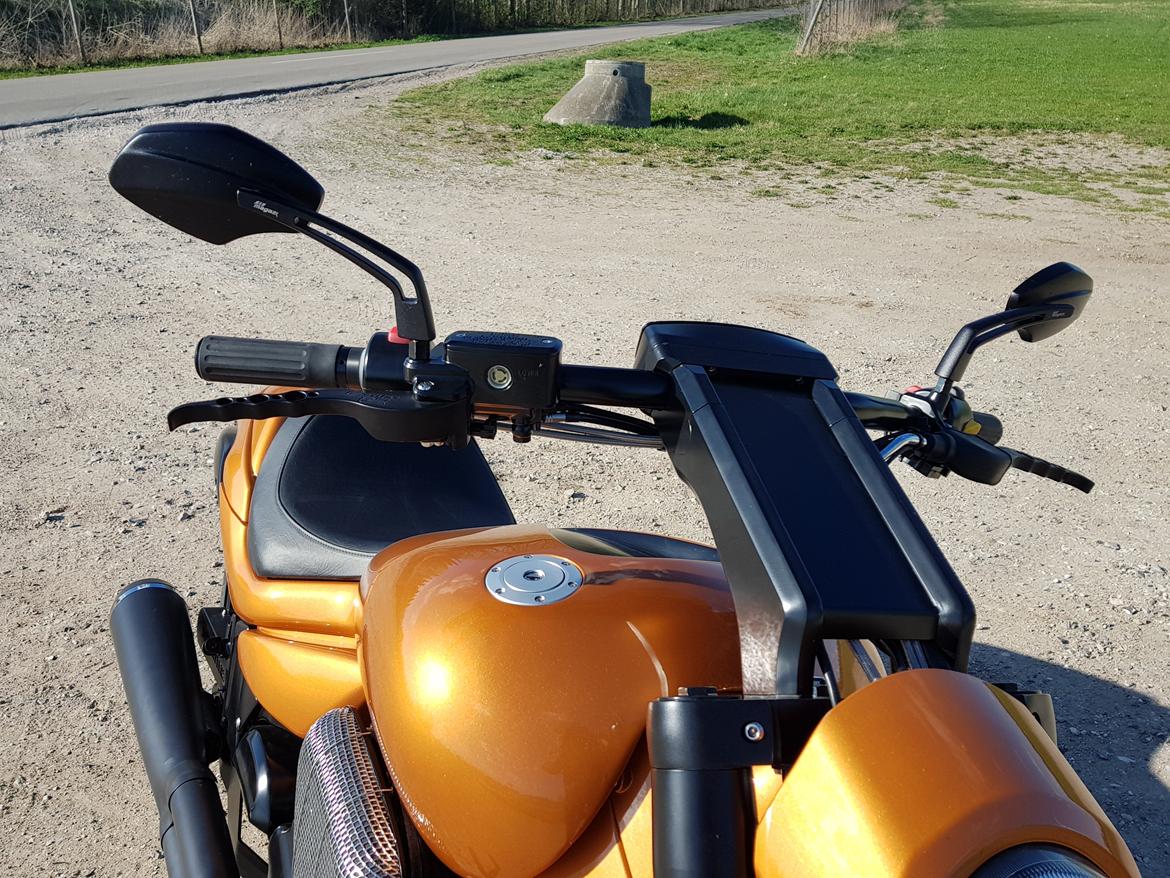 Suzuki VZR M1800 SOLGT  billede 6