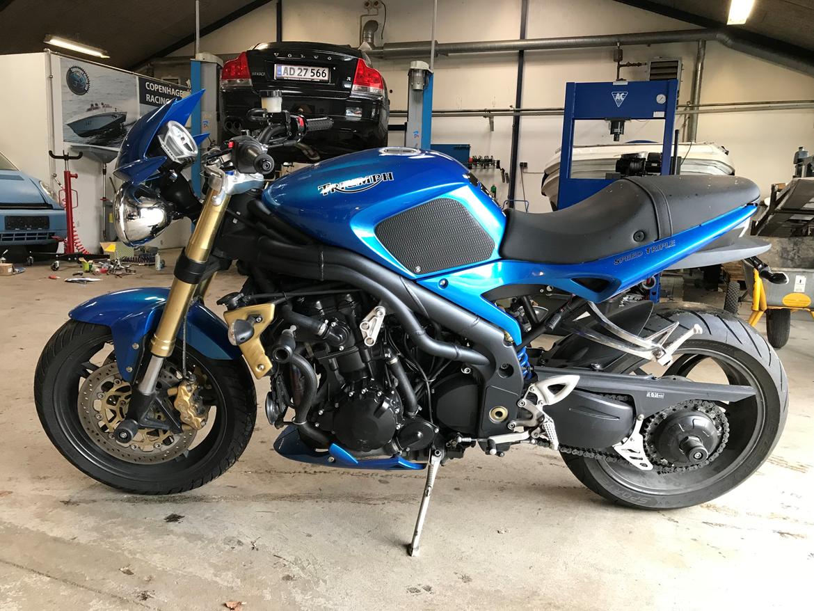Triumph Speed Triple 1050 billede 2