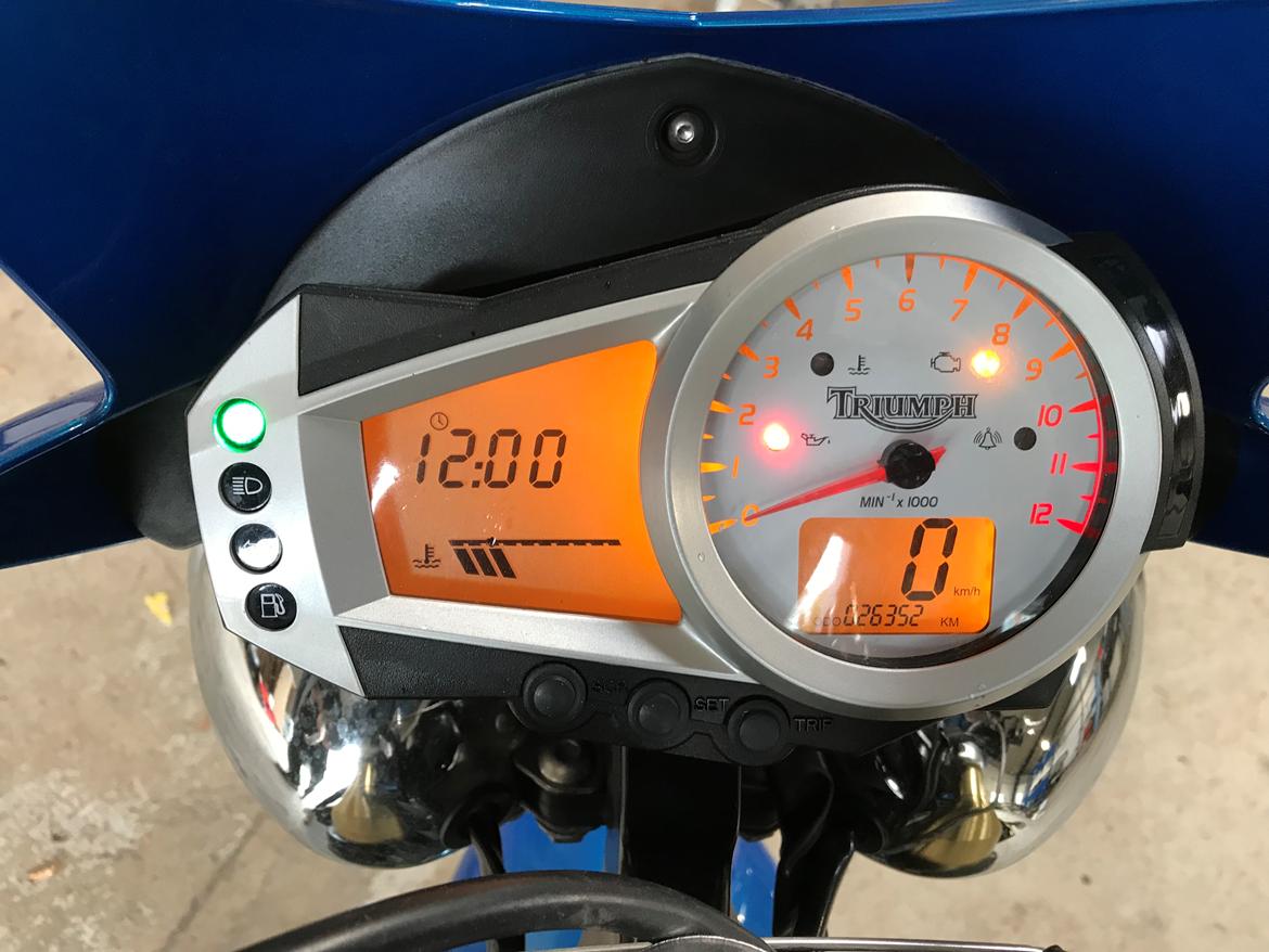 Triumph Speed Triple 1050 billede 5