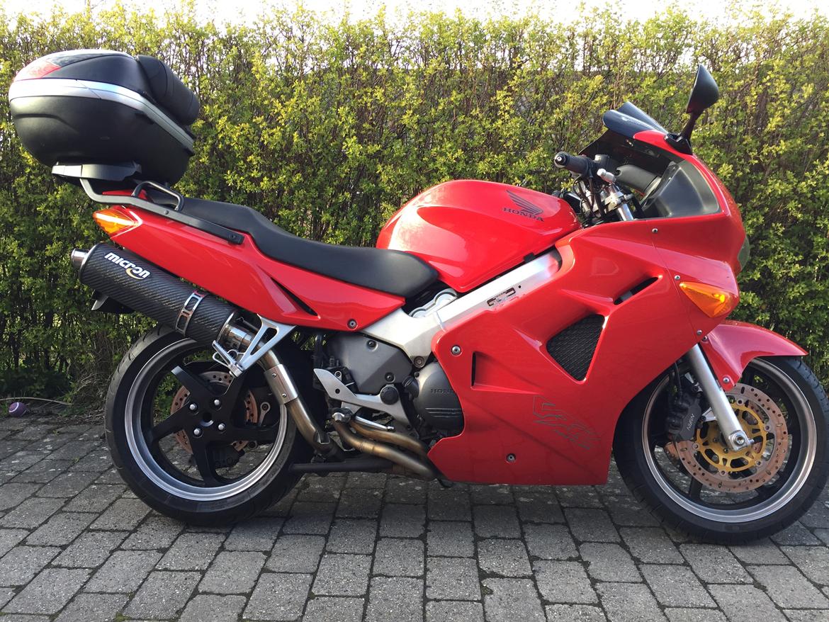 Honda VFR 800 Fi billede 7