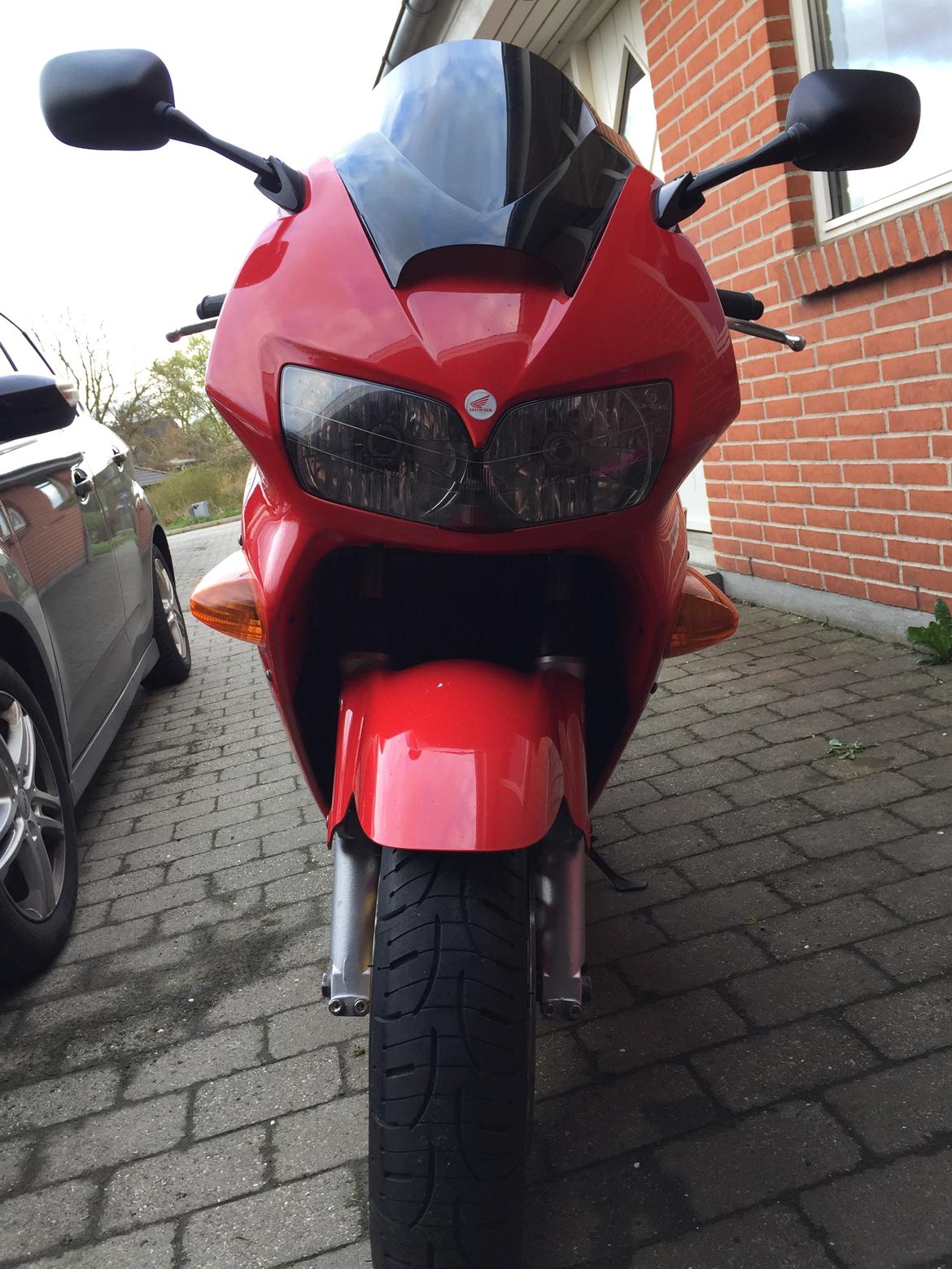 Honda VFR 800 Fi billede 12