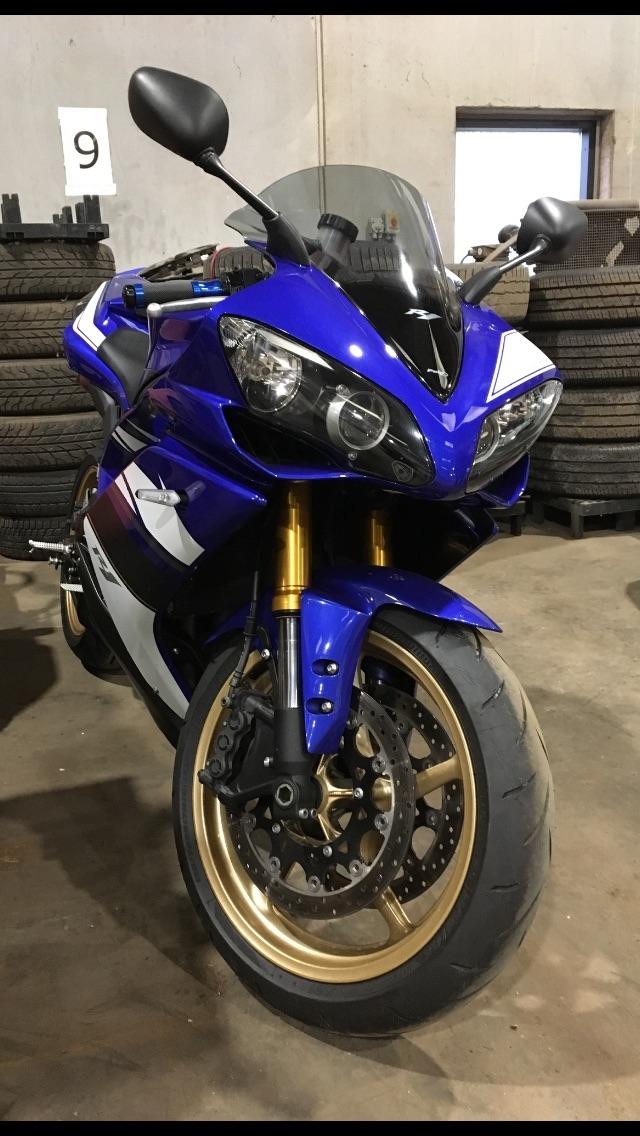 Yamaha YZF R1 billede 16