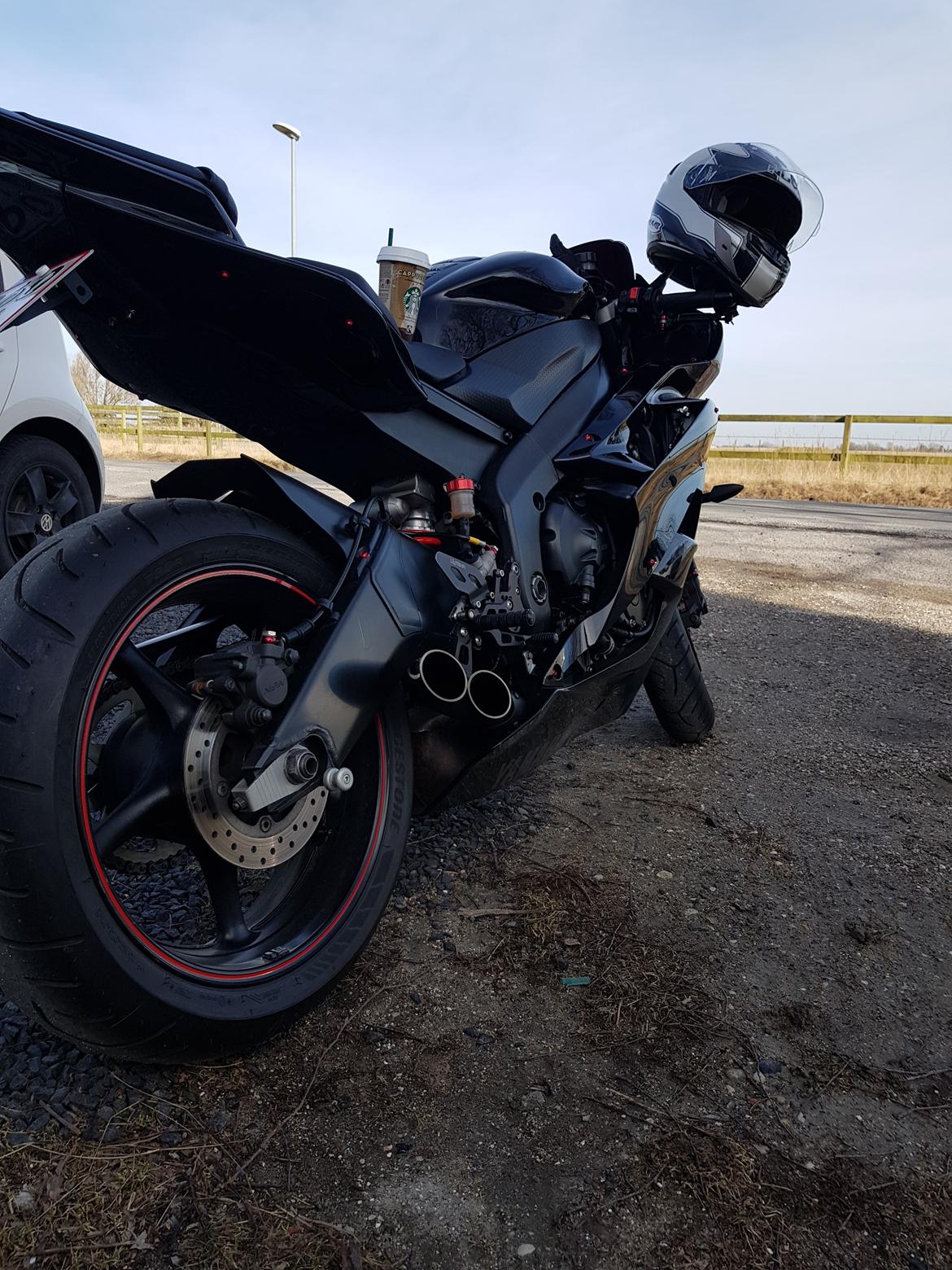 Yamaha YZF R6  billede 11