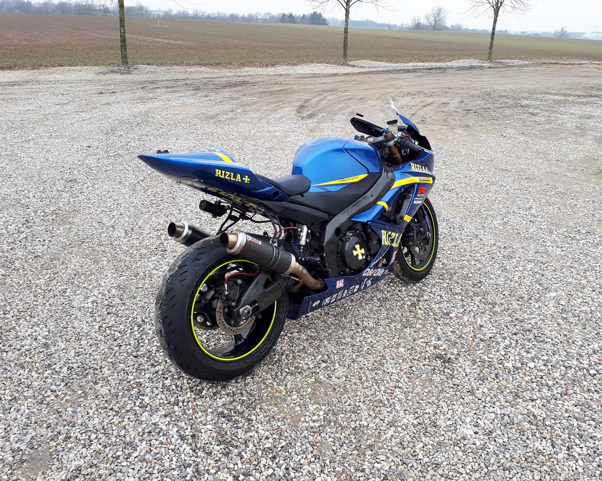 Suzuki GSX-R 1000 K7 Baneracer billede 7