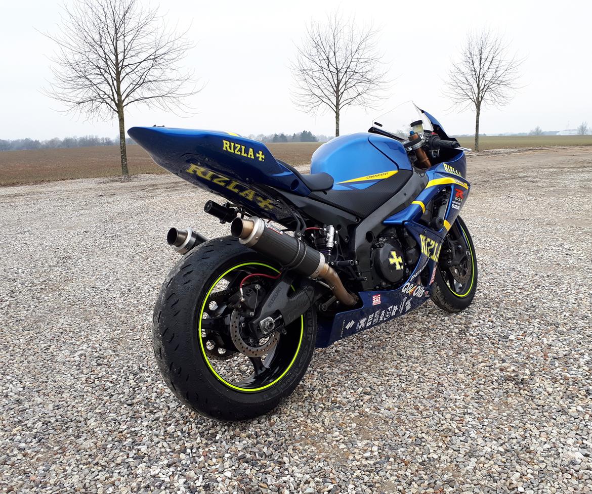 Suzuki GSX-R 1000 K7 Baneracer billede 8