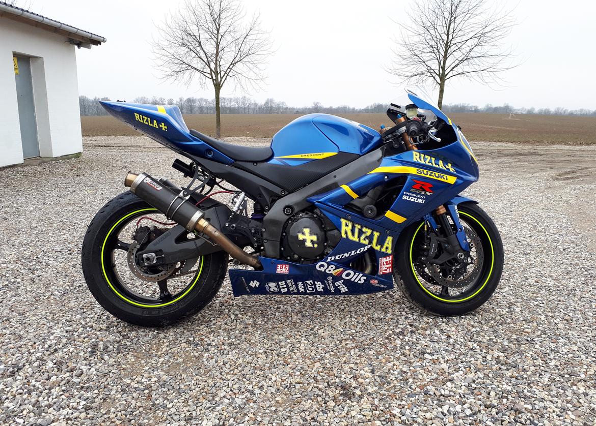 Suzuki GSX-R 1000 K7 Baneracer billede 3