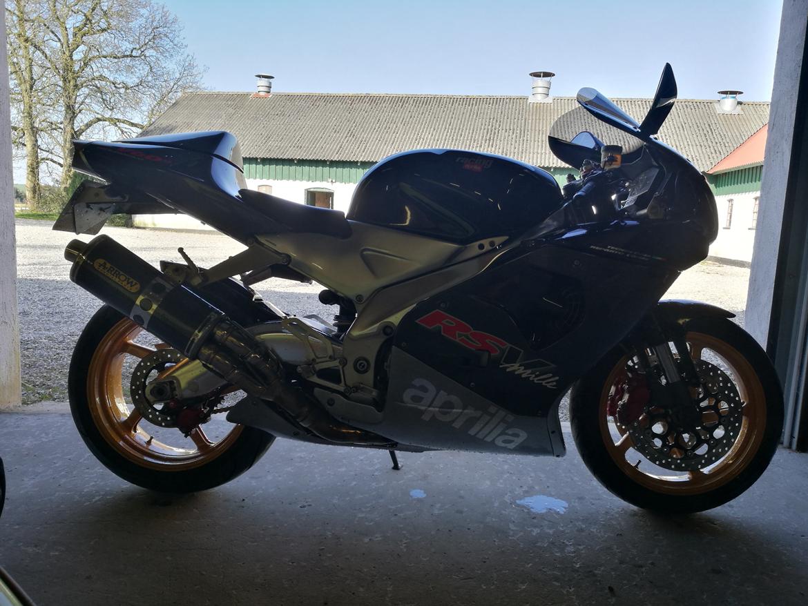 Aprilia RSV Mille billede 8