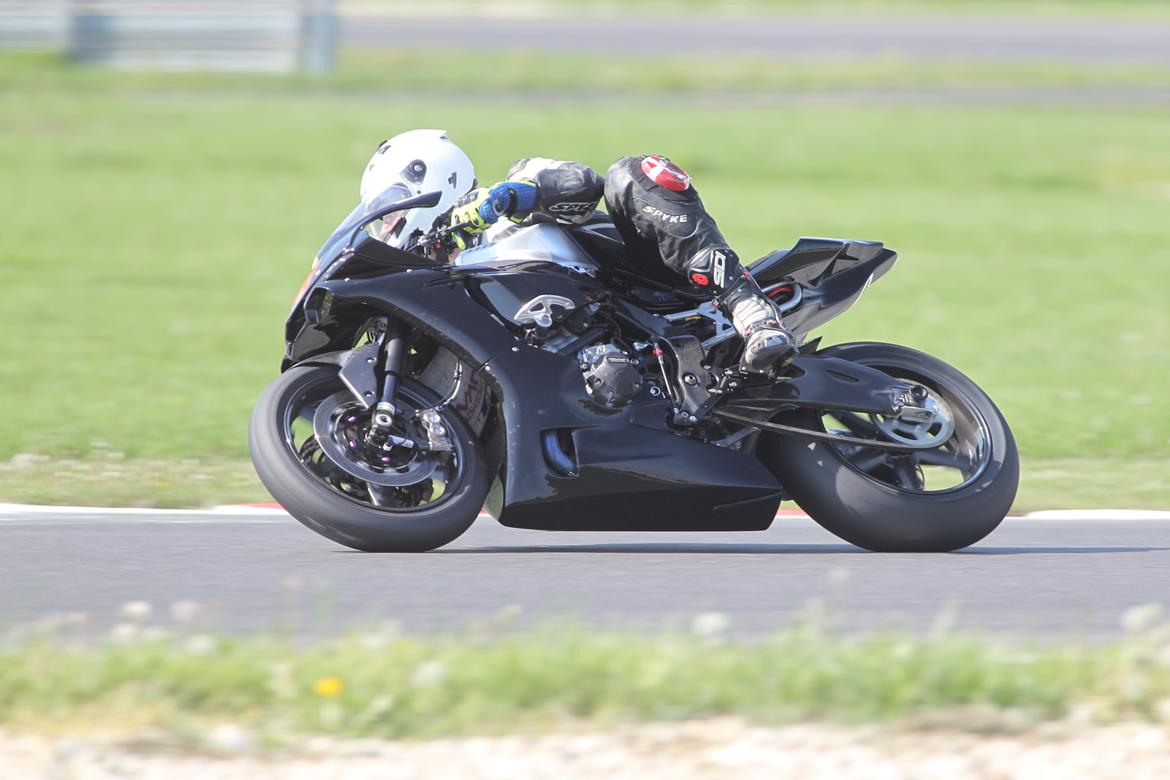 Yamaha 2015 R1M / R1  billede 9