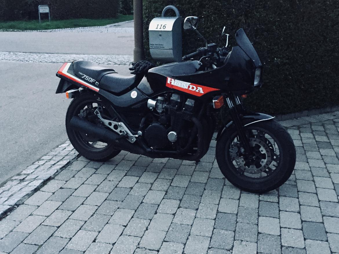 Honda CBX 750 F billede 1