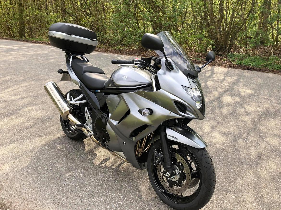 Suzuki GSX 1250 FA billede 5