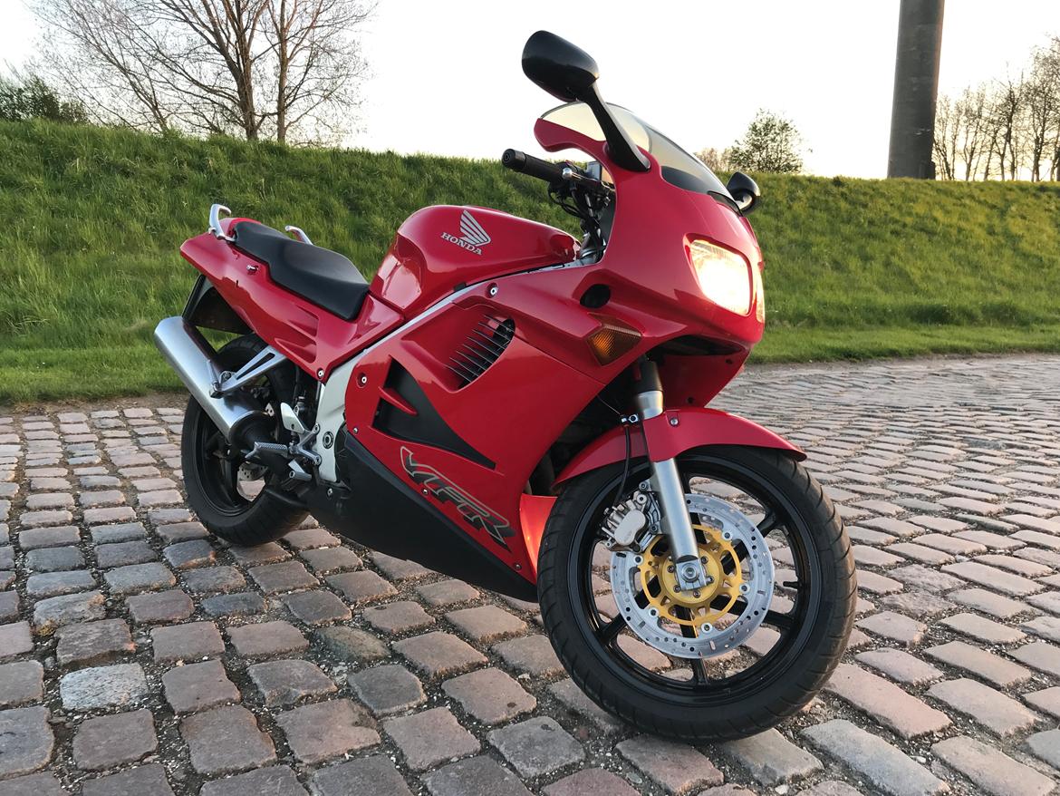 Honda VFR 750 FT (RC36) billede 23