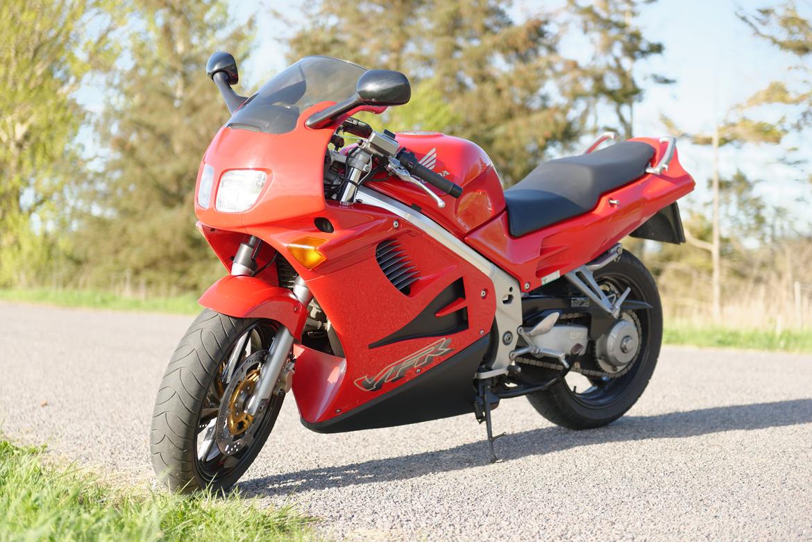 Honda VFR 750 FT (RC36) billede 17