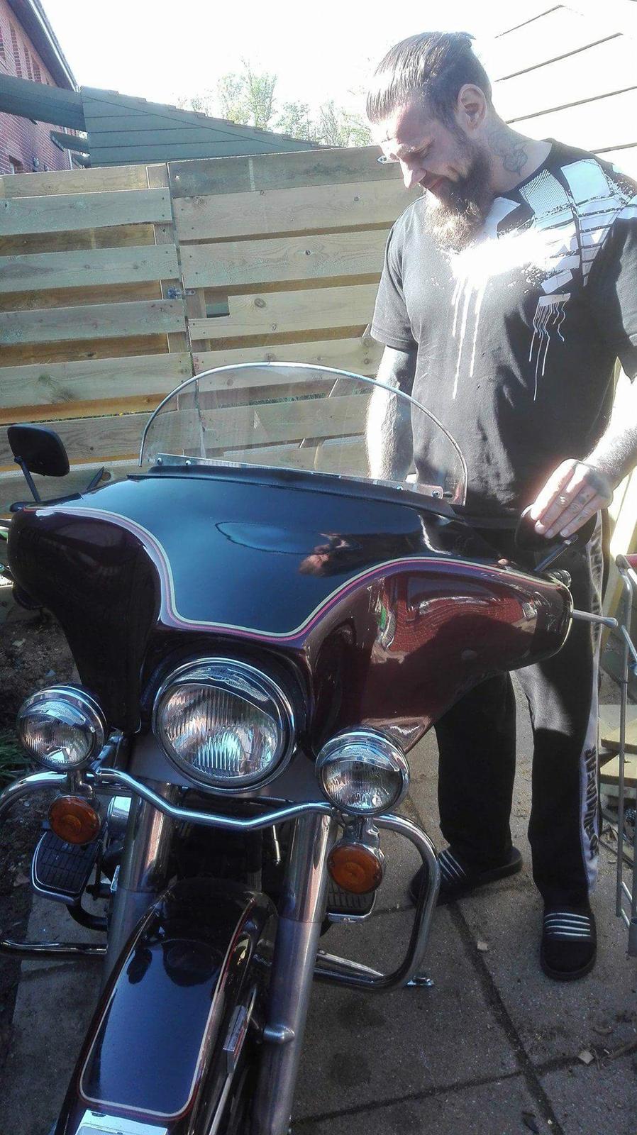 Harley Davidson FLT billede 5