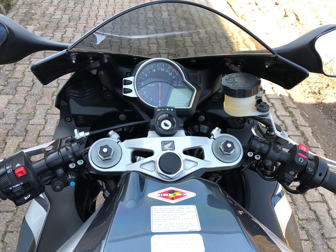 Honda CBR FIREBLADE 1000RR billede 8