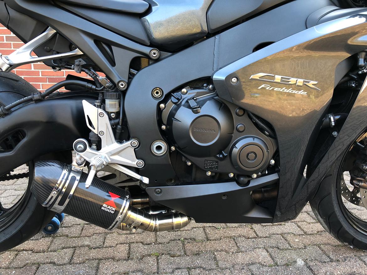 Honda CBR FIREBLADE 1000RR billede 10