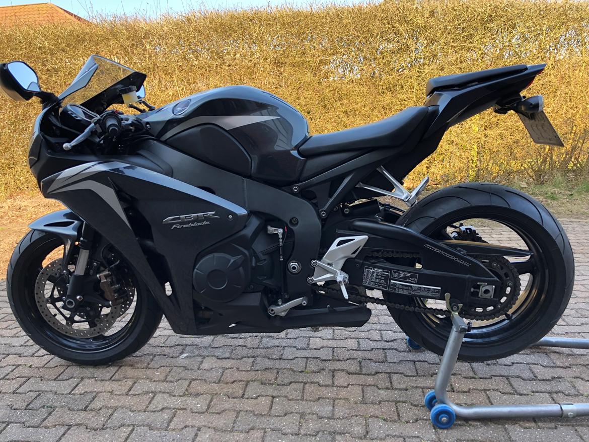 Honda CBR FIREBLADE 1000RR billede 12