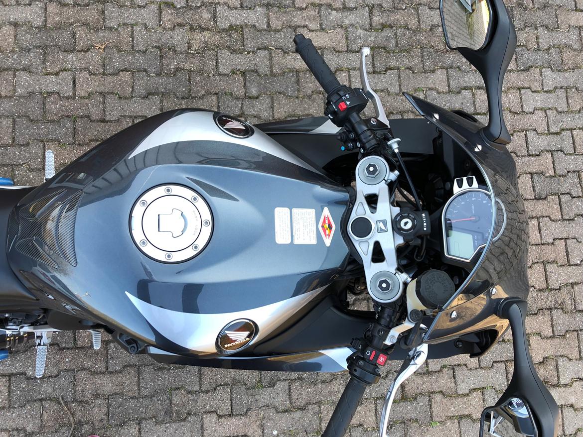 Honda CBR FIREBLADE 1000RR billede 17