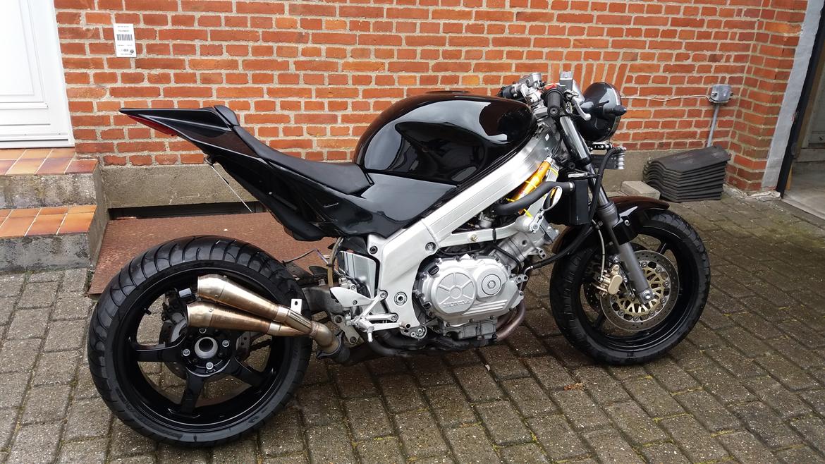 Honda VFR 750 RC36 billede 5