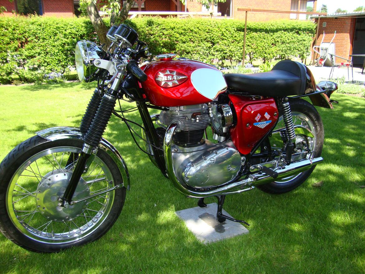 BSA A65S Spitfire  MK 2 billede 1