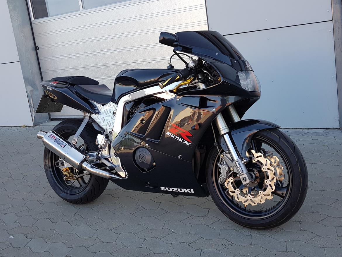 Suzuki GSXR 400  billede 1