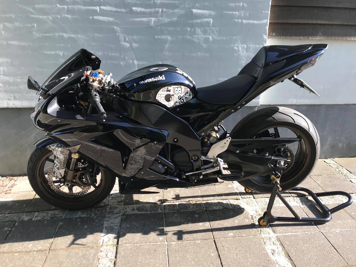 Kawasaki ZX10R billede 5