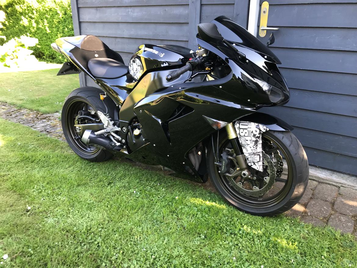 Kawasaki ZX10R billede 8