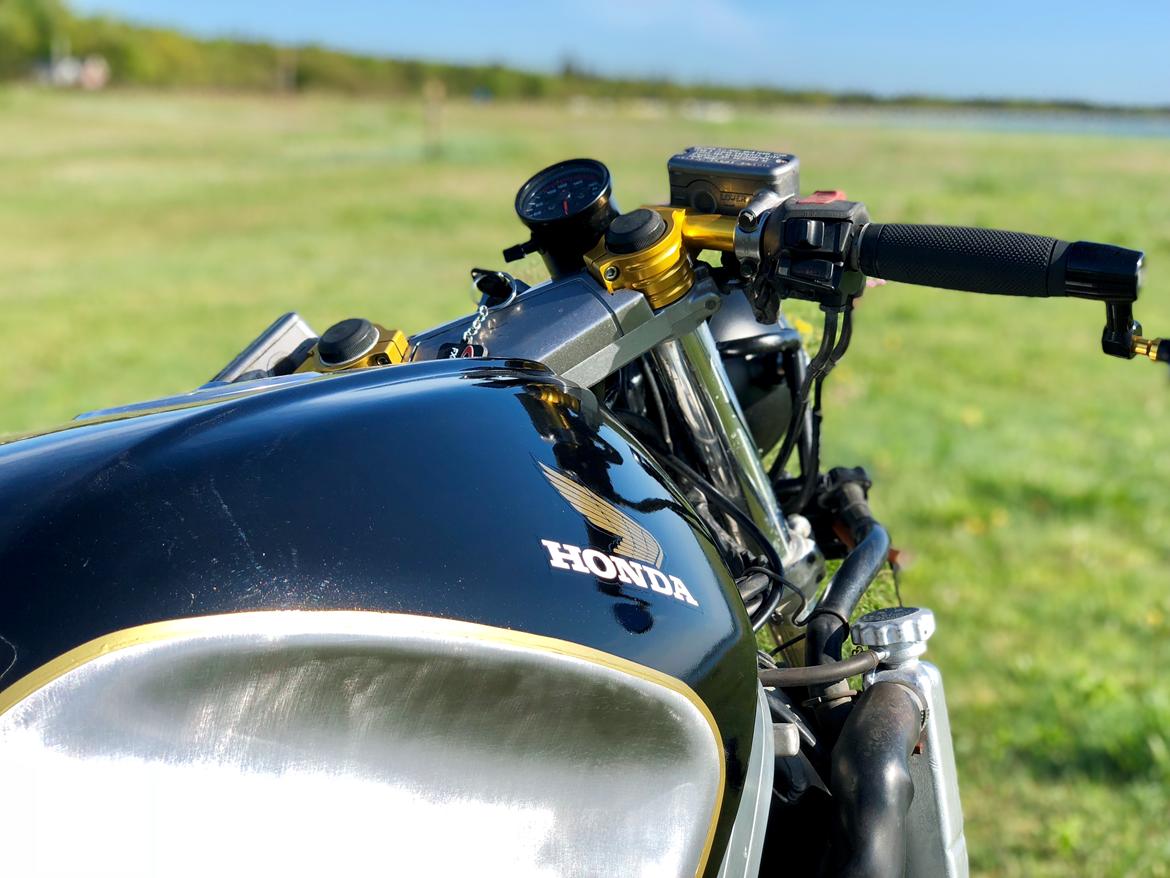 Honda VFR 750 SC24 billede 8